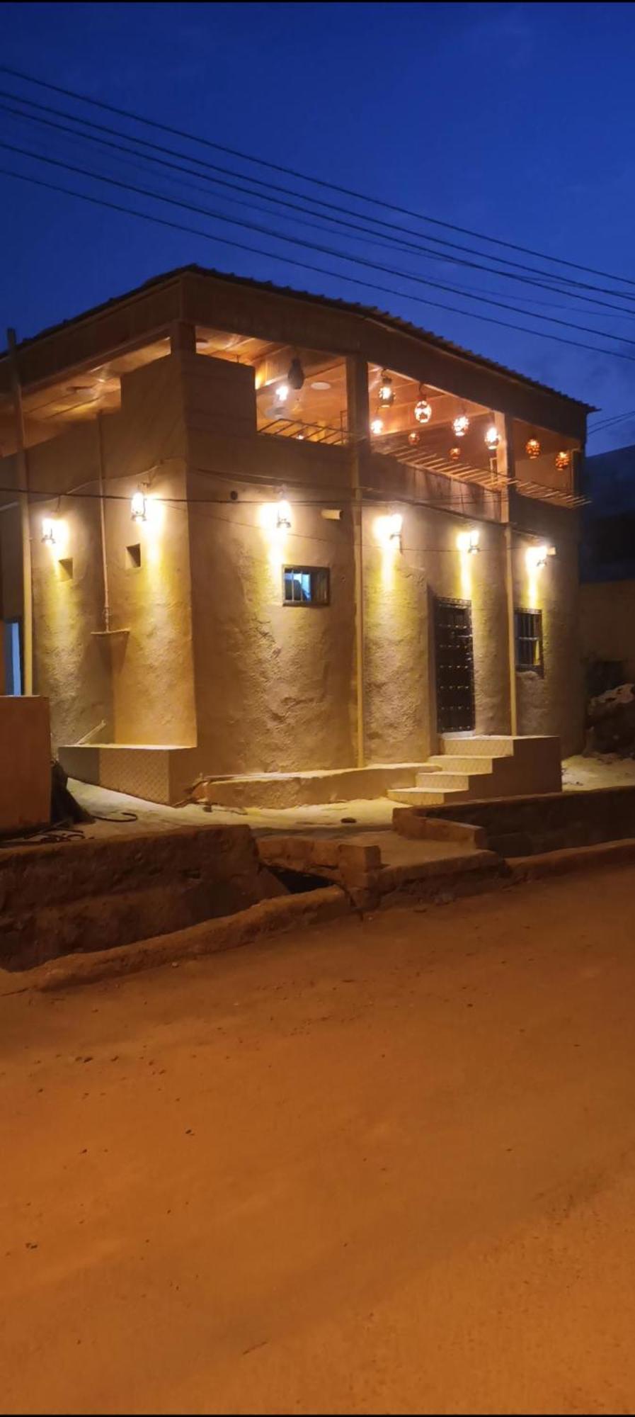Al Ḩamrāʼ Sehma Guest House מראה חיצוני תמונה