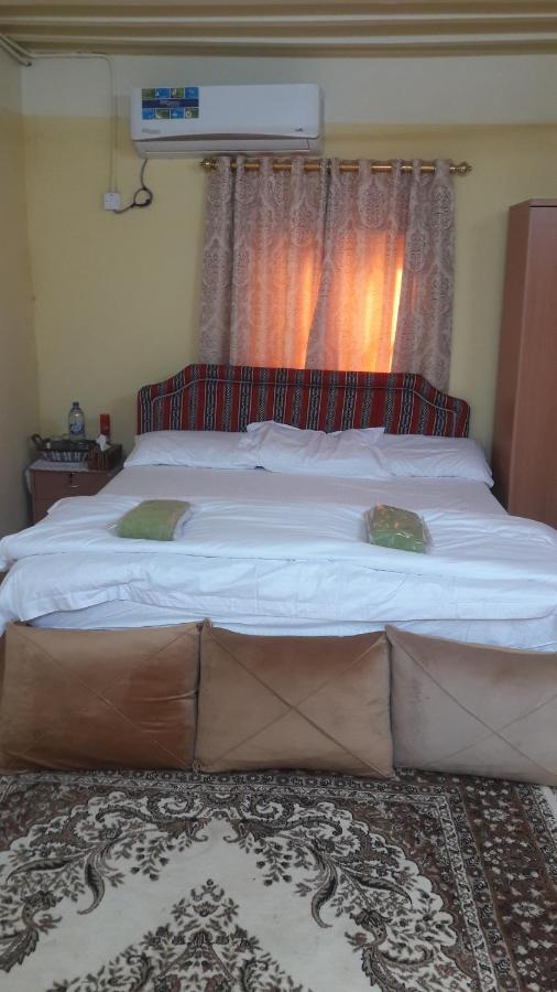 Al Ḩamrāʼ Sehma Guest House מראה חיצוני תמונה