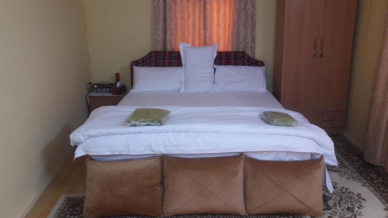 Al Ḩamrāʼ Sehma Guest House מראה חיצוני תמונה